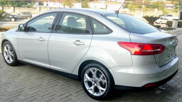 FORD FOCUS 2.0 SE FASTBACK 16V FLEX 4P POWERSHIFT - Foto 5