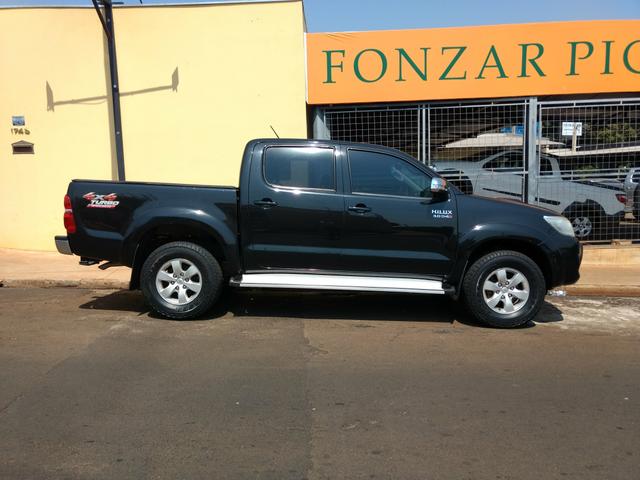 Hilux srv 12/12 diesel automático - Foto 3