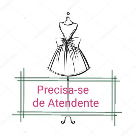 Atendente Loja de Vestido de Festa