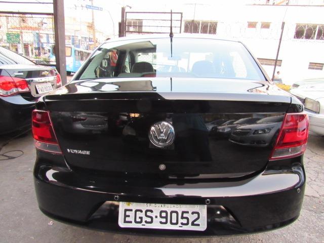 Vw voyage 1.0 flex 2010 completo-ar - Foto 4