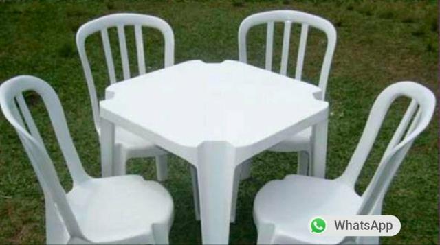 Aluguel de mesa e cadeira plástico