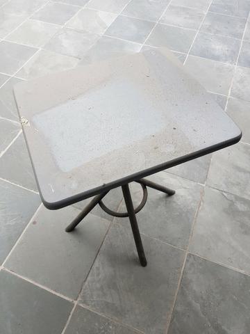 Mesa em Madeira com Pés em Aço Artesian - Foto 2