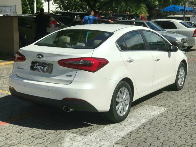 Cerato Sx3 1.6 2015 Câmbio Borboleta, Interno Creme, Volante Multifuncional! - Foto 4