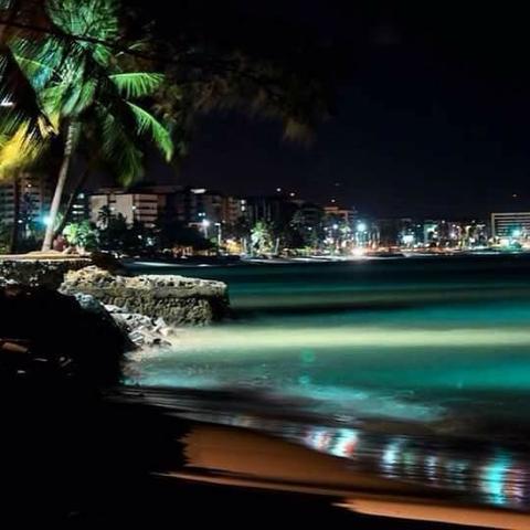 Edifício Carlton, Ponta Verde, 20 metros do MAR! Temporada Vem! Disponível Réveillon! - Foto 18