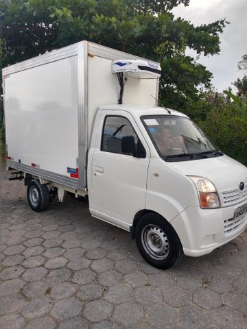 Vendo camionete fosion baú para congelado - Foto 2