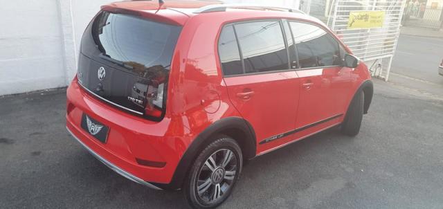 Volkswagen cross up 1.0 TSI Flex Manual - Foto 4
