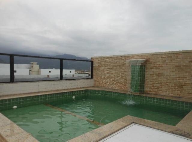 Cobertura no Recreio dos Bandeirantes, 5 dormitórios, 3 suítes, piscina