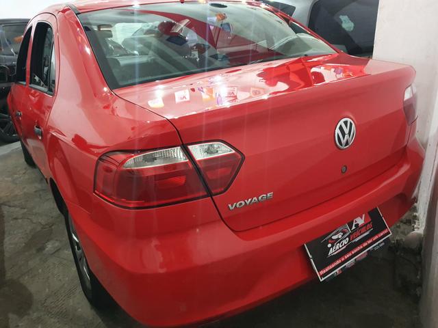 Voyage 2015 1.0 1 mil de entrada Aércio Veículos gtr - Foto 3