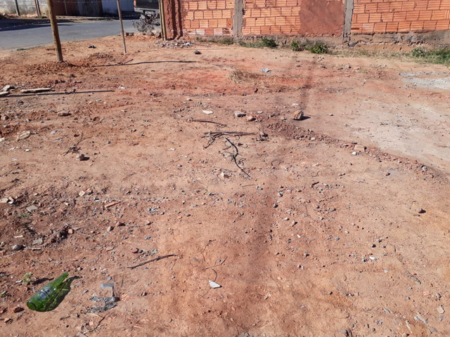 Lote 120 metros De Esquina /Bairro Alterosa