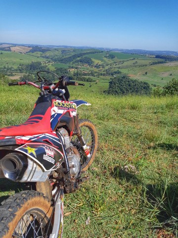 MOTO DE TRILHA XRE300