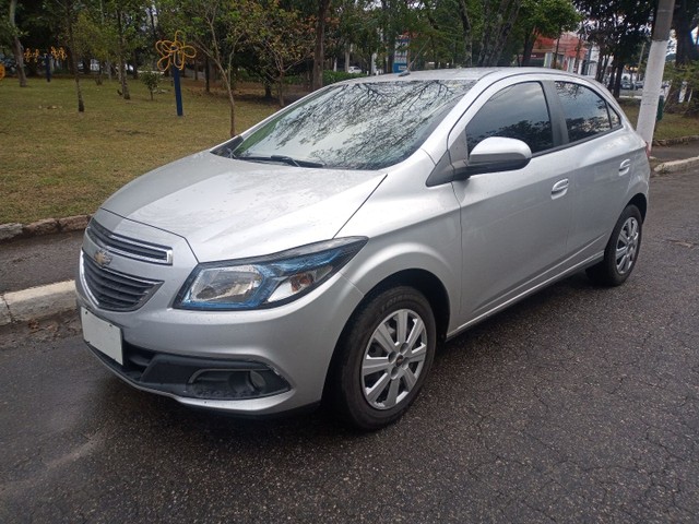 ONIX LT 1.4, ECONOFLEX ANO 2015 COR PRATA COMPLETO 