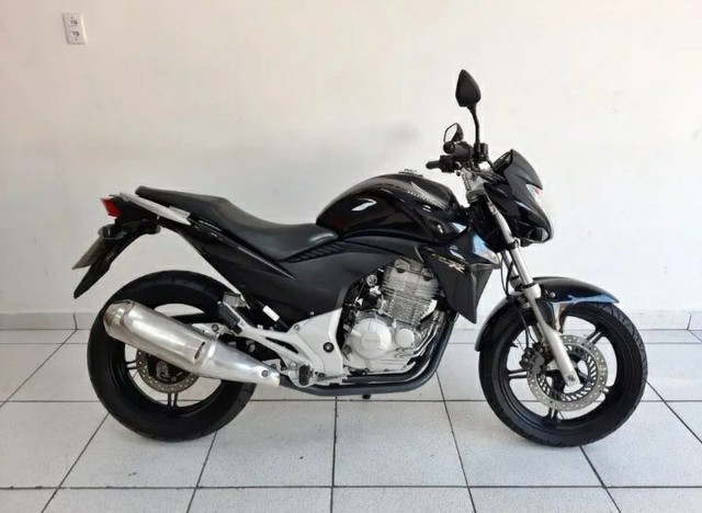 HONDA CB 300R 2014
