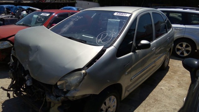 Sucata para retirada de peças Picasso 2.0 2008 - Foto 2