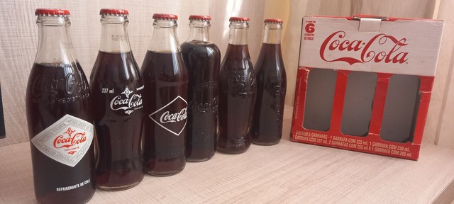 Vende-se coleção retrô 6 unidades de garrafas de Coca Cola! OBS:  SOMENTE À VISTA!!!