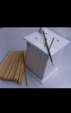 Máquina manual para 36 espetos (nova)