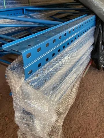 Metro de Montante Para Estrutura Porta Paletes