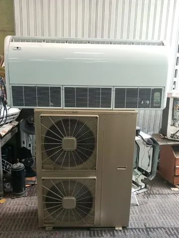 Hitachi 60.000 BTUs 220v 3F