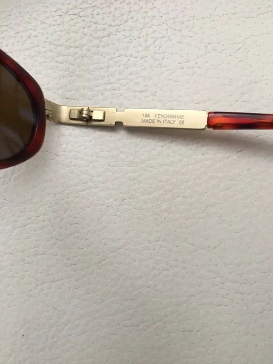 Óculos de Sol Fendi  - Foto 5