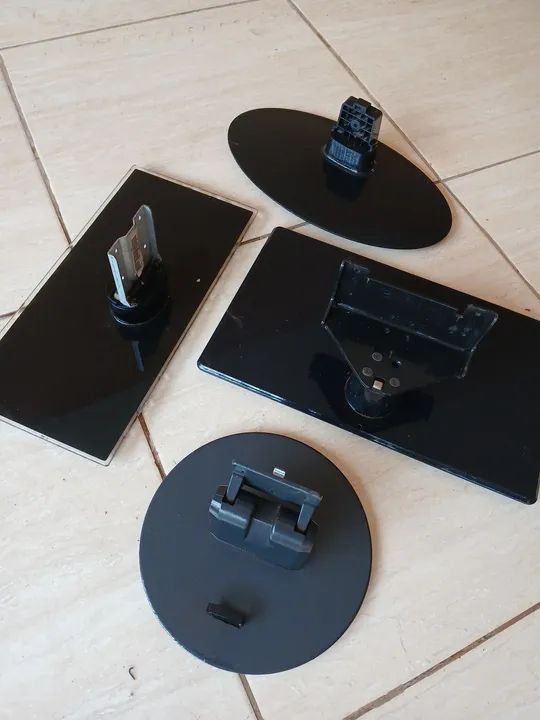 4 Suportes para TV - Diversos Modelos