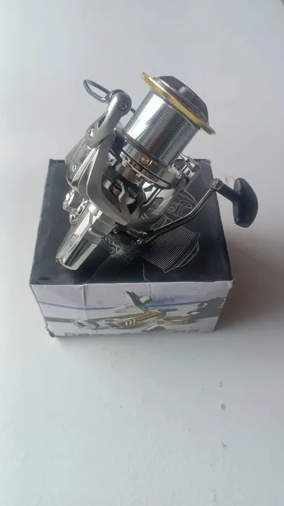 Molinete NGK 12000 novo na caixa
