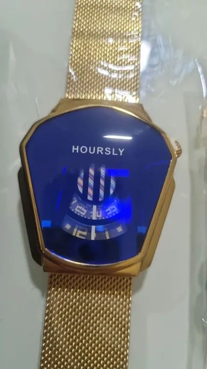 Relógio masculino Hoursly dourado com pulseira de brinde  - Foto 4