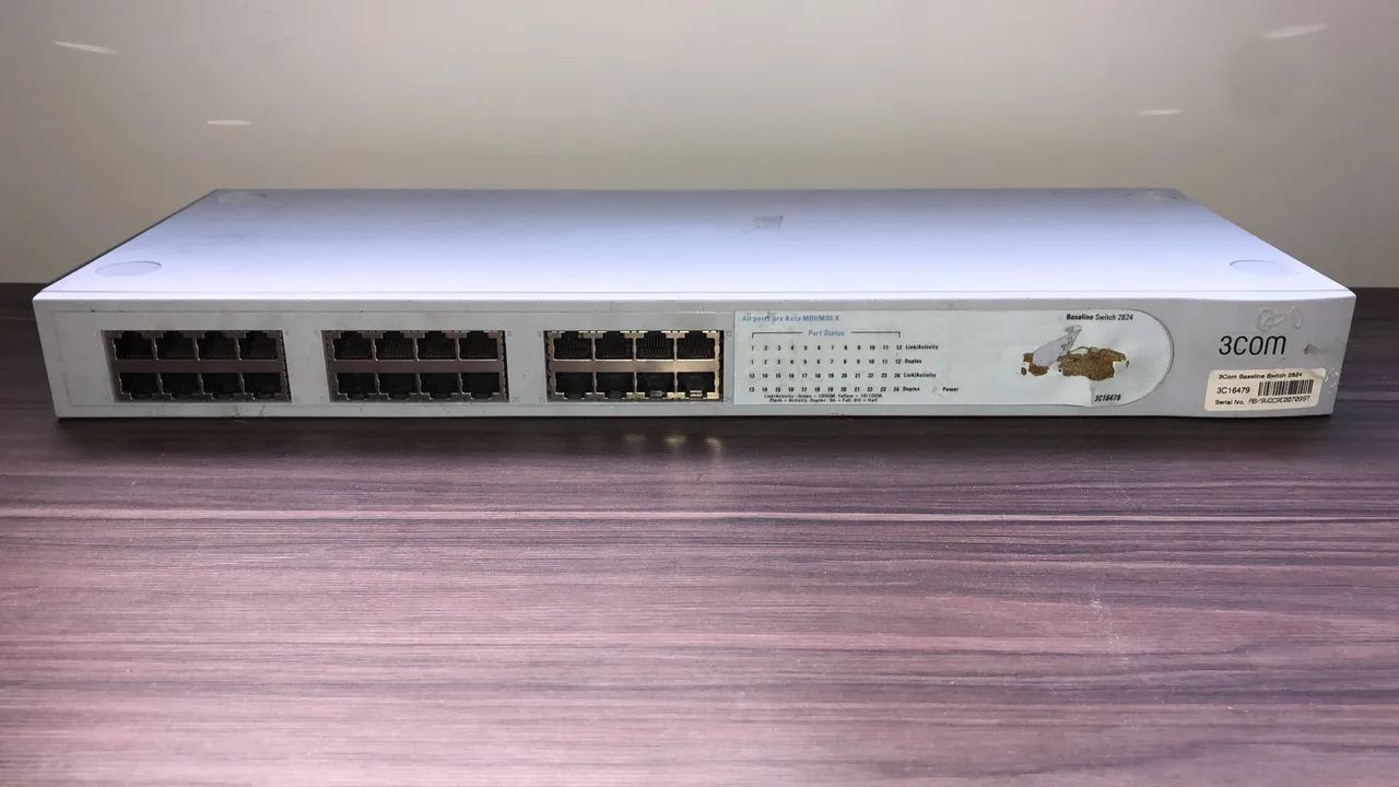 Baseline Switch 24 Portas - 3COM