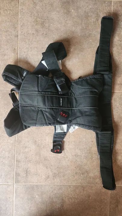 Canguru BabyBjorn Preto original 