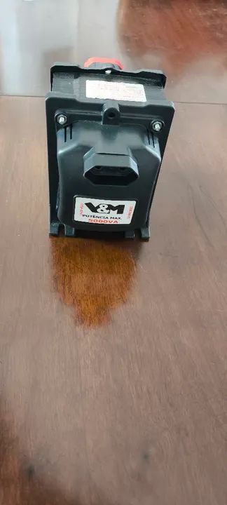 Autotransformador Universal 220v/110v - Foto 2