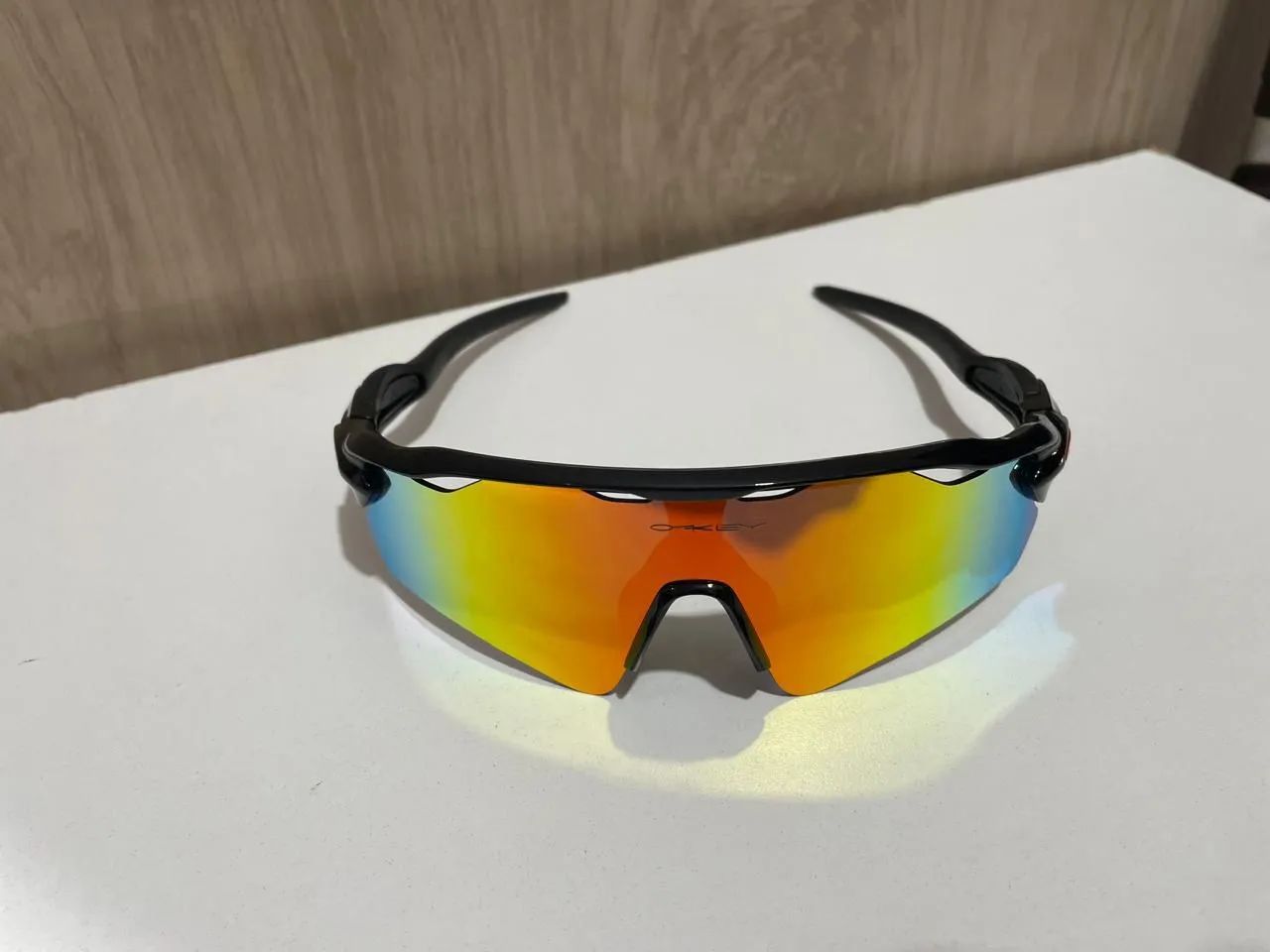 Óculos de Sol Oakley - Preto e Azul modelo RADAR  - Foto 2