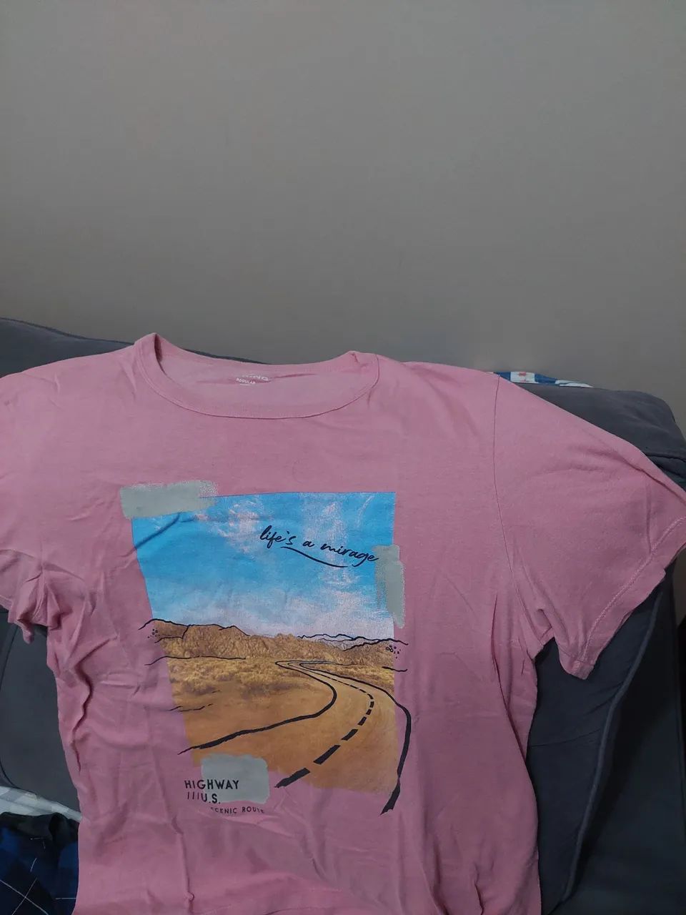 Camiseta Masculina, Hering, Rosa e Bege clara 