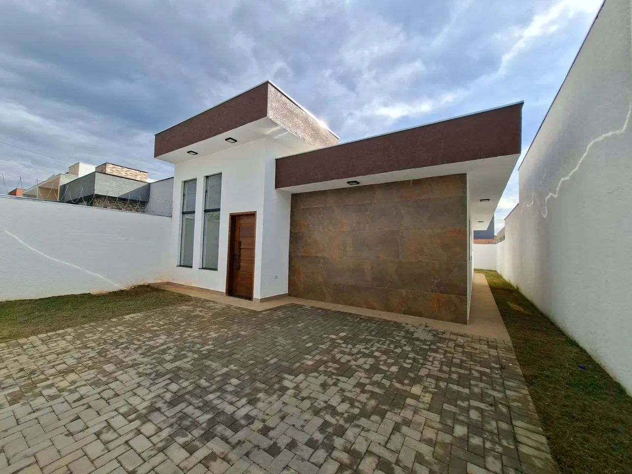 Casa Aluguel - San Felipe - Araçoiaba da Serra