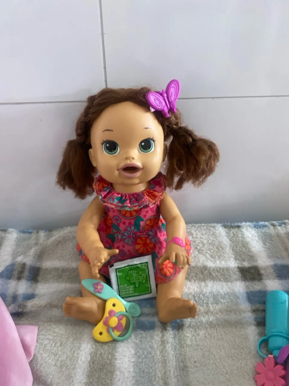 Boneca Baby Alive comilona morena