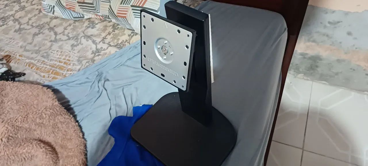 Used TV, I need money!!64308565687554124