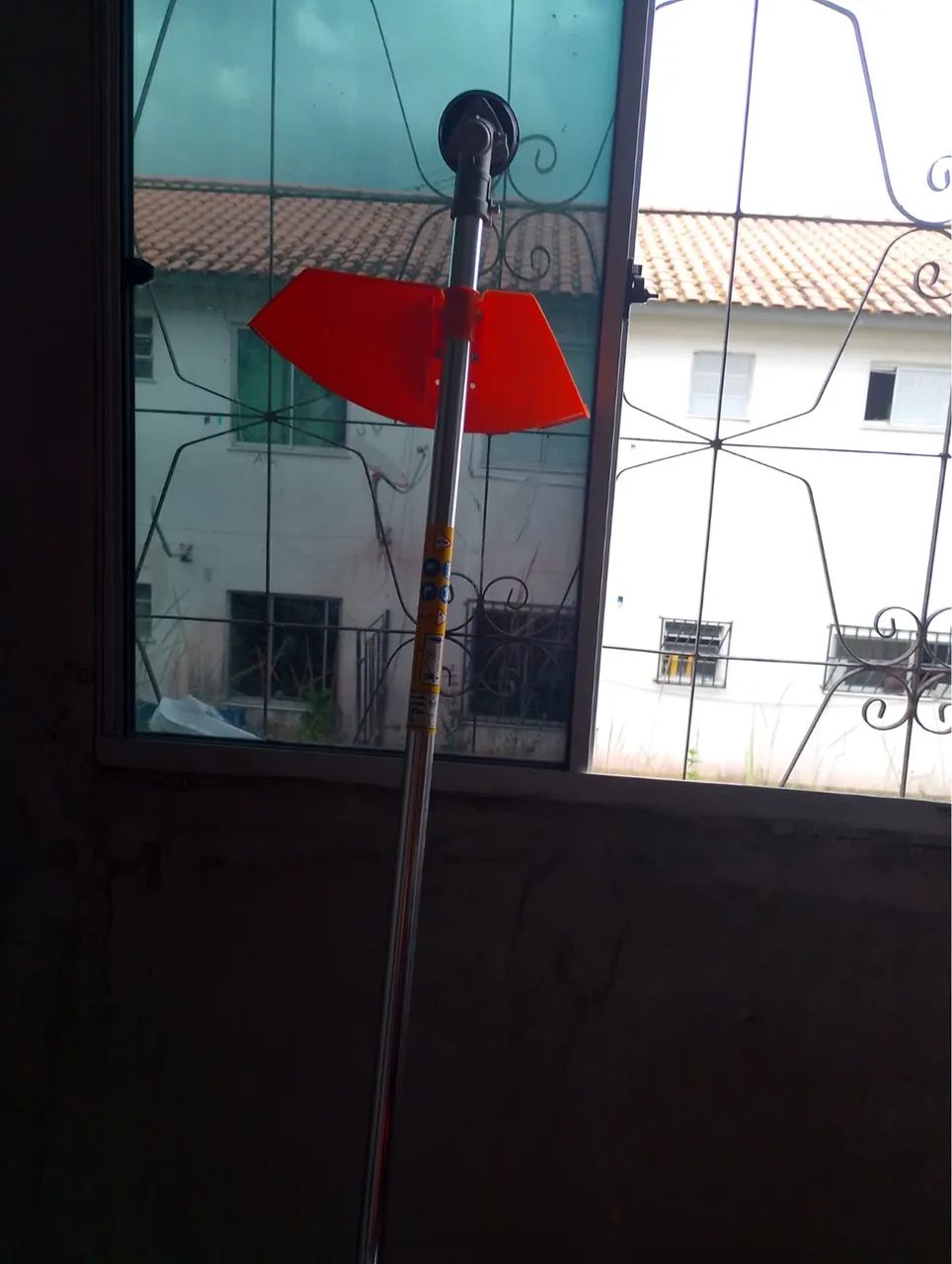 Vendo essa Roçadeira  - Foto 3