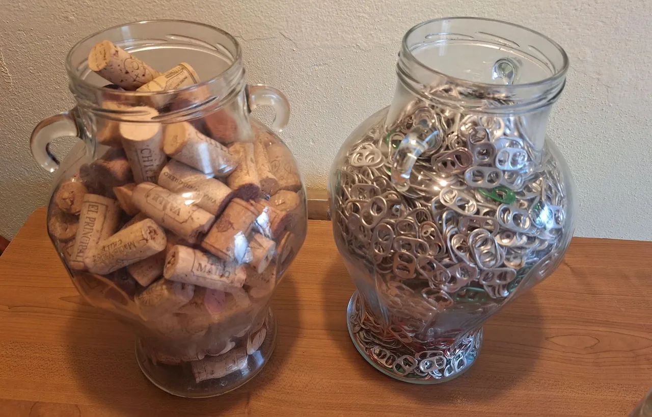 Taças de Cristal, Vaso e Garrafas para decoração  - Foto 4