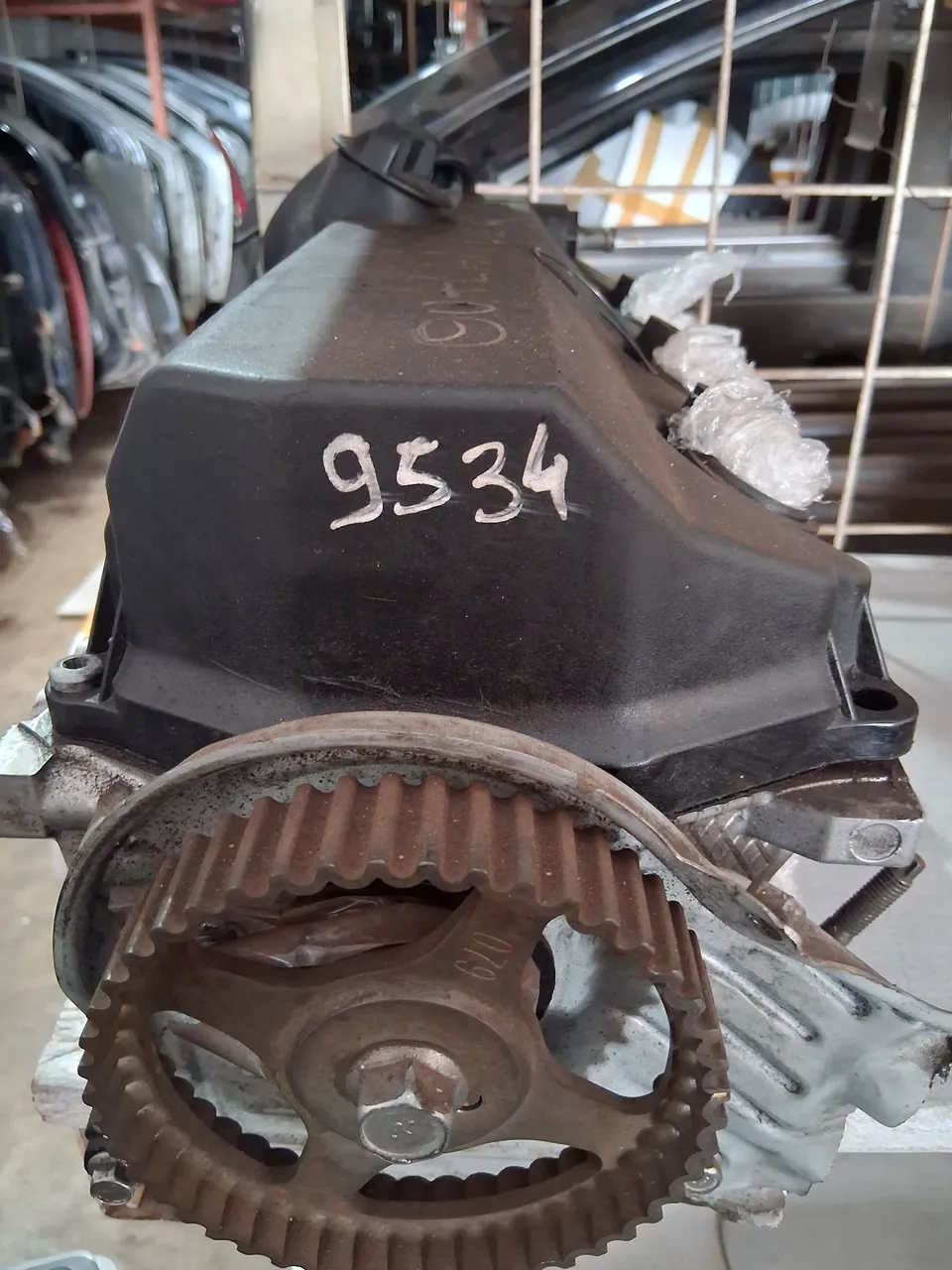 Motor com engrenagem