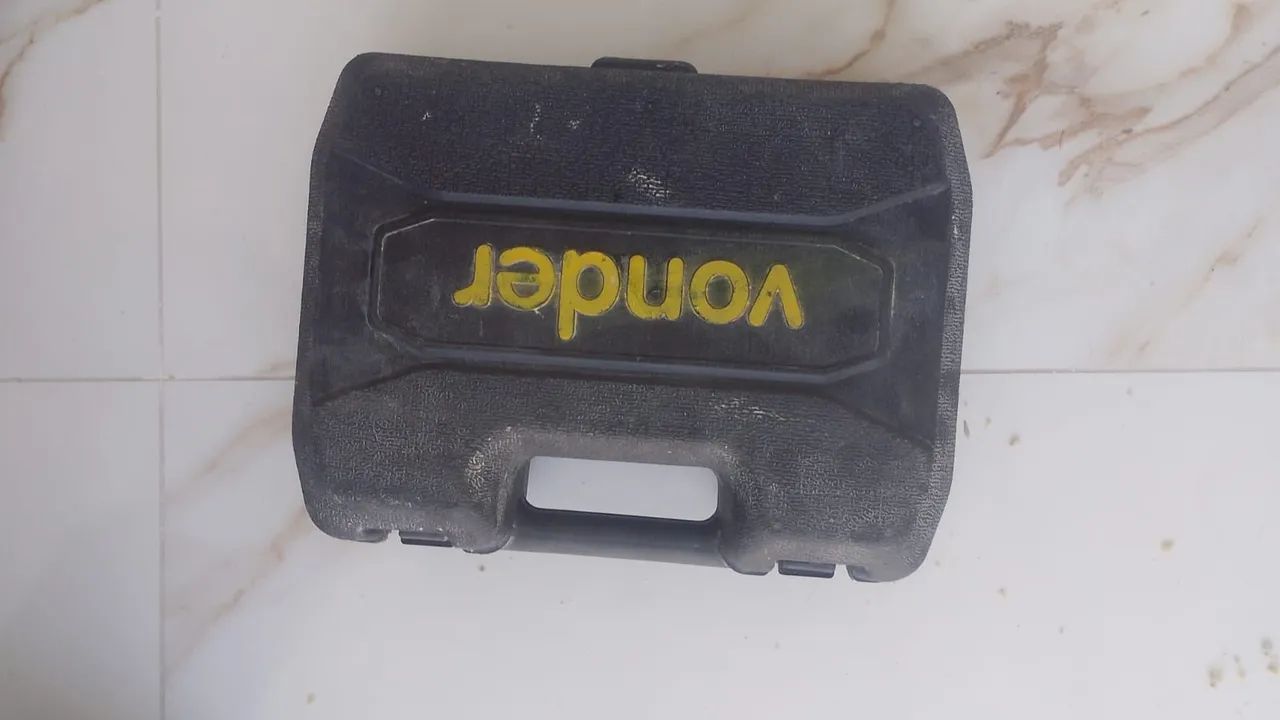 Vonder Battery-Powered Floor Laying Machine64842831094786121