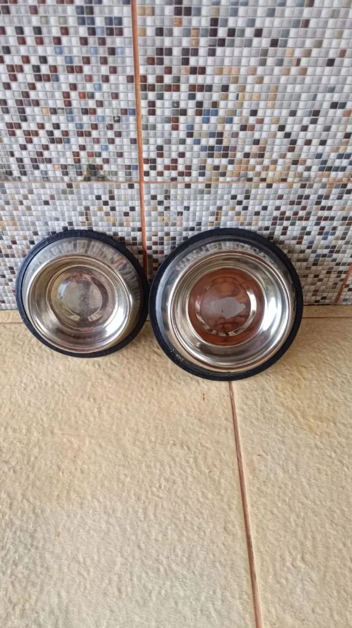 2 Tigelas de Aço Inox para cães e gatos 