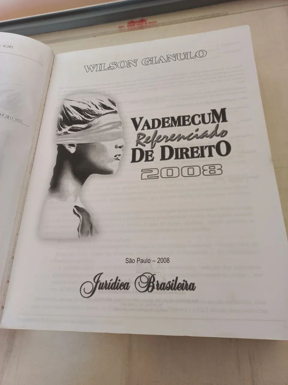 Vade Mecum Referenciado de Direito - Wilson Gianulo - Foto 2