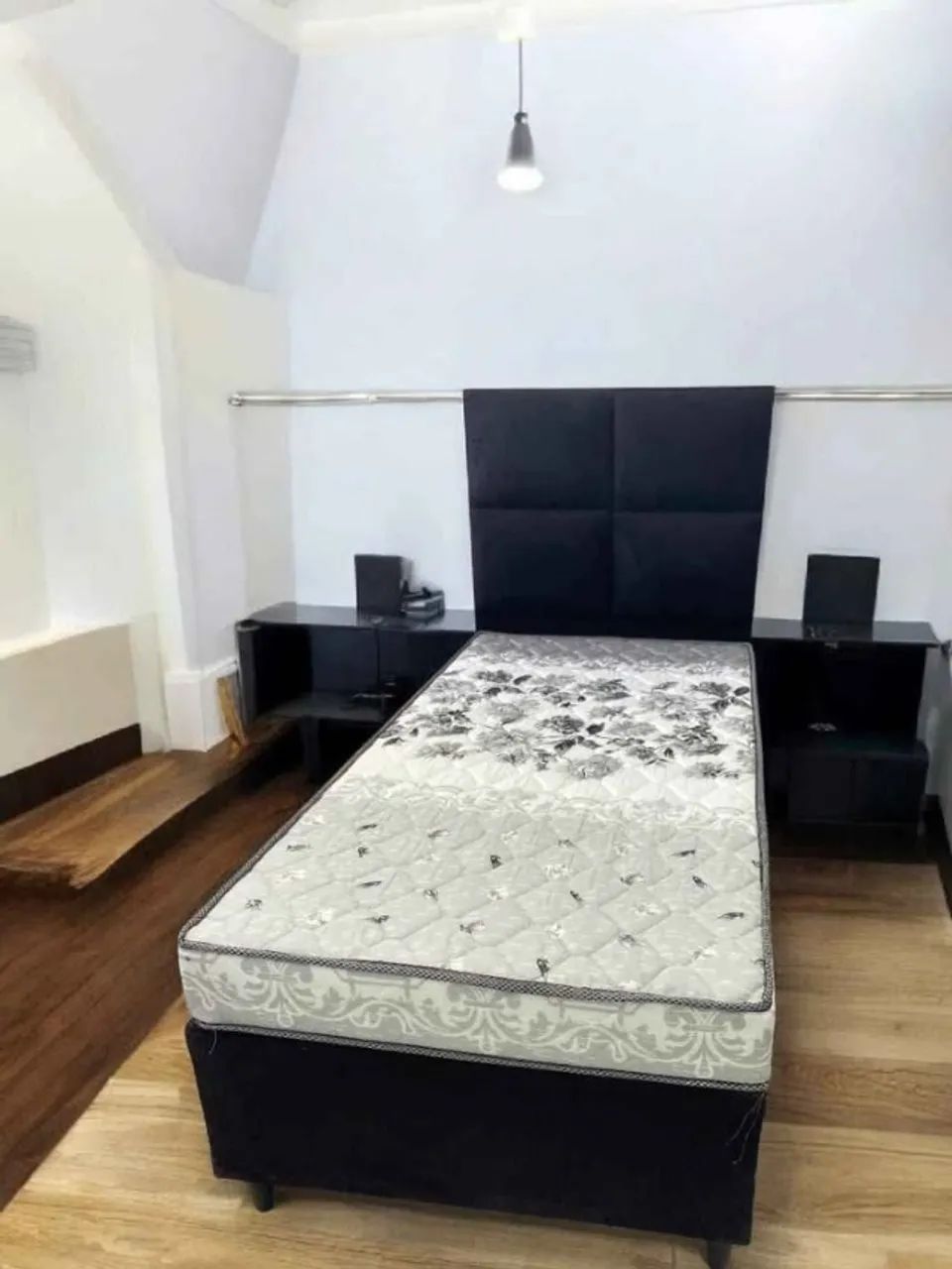 CAMA BOX D33 SOLTEIRO COM ENTREGA IMEDIATA