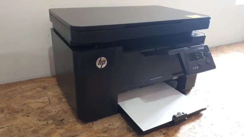Impressora multifuncional laser HP M125a pouco usada c/um toner novo e garantia  - Foto 3