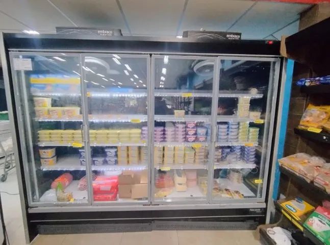 Expositor Vertical Auto Serviço embraco 4 Portas