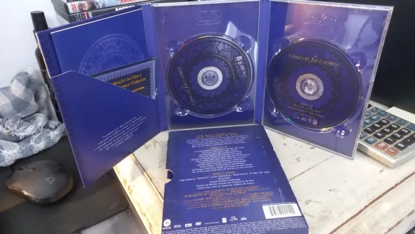 Dvd Concert For George Duplo - Original Novo - Excelente estado - c/ Luva Novo -acompanha  - Foto 2