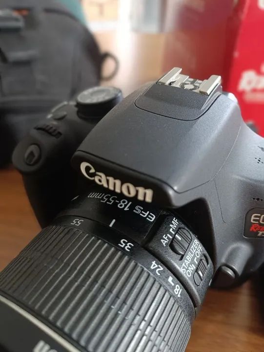 Imperdível! Câmera Canon EOS Rebel T5 com pouco uso - Foto 2