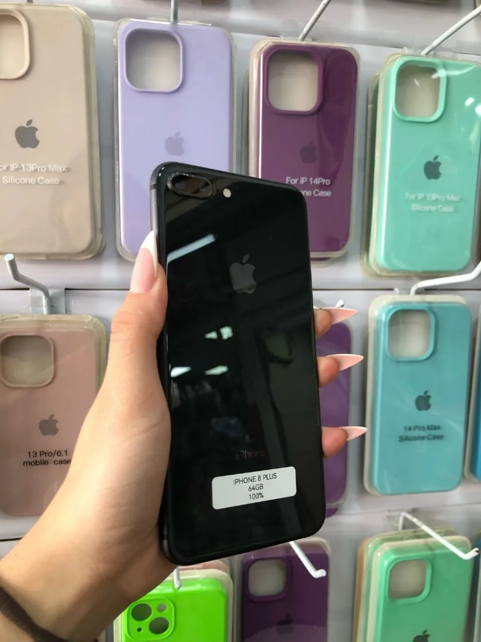 IPHONE 8 PLUS 64GB 