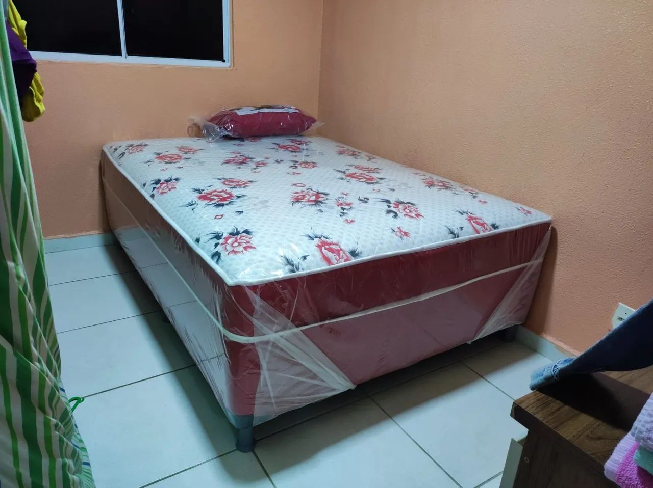 Camas em molas altas<br>800$ <br>Comissão 50$