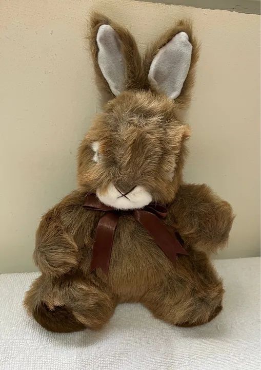 Coelho de Pelúcia Marrom
