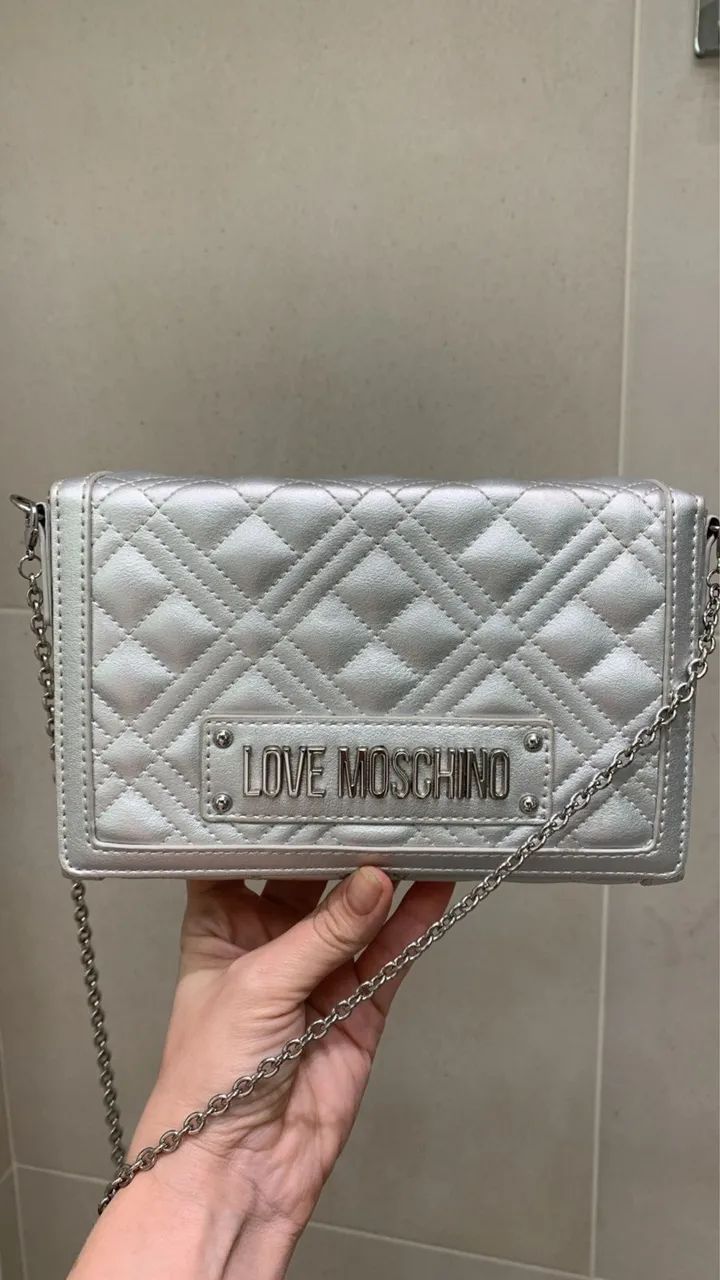 Bolsa MOSCHINO PRATA em matelassê ORIGINAL