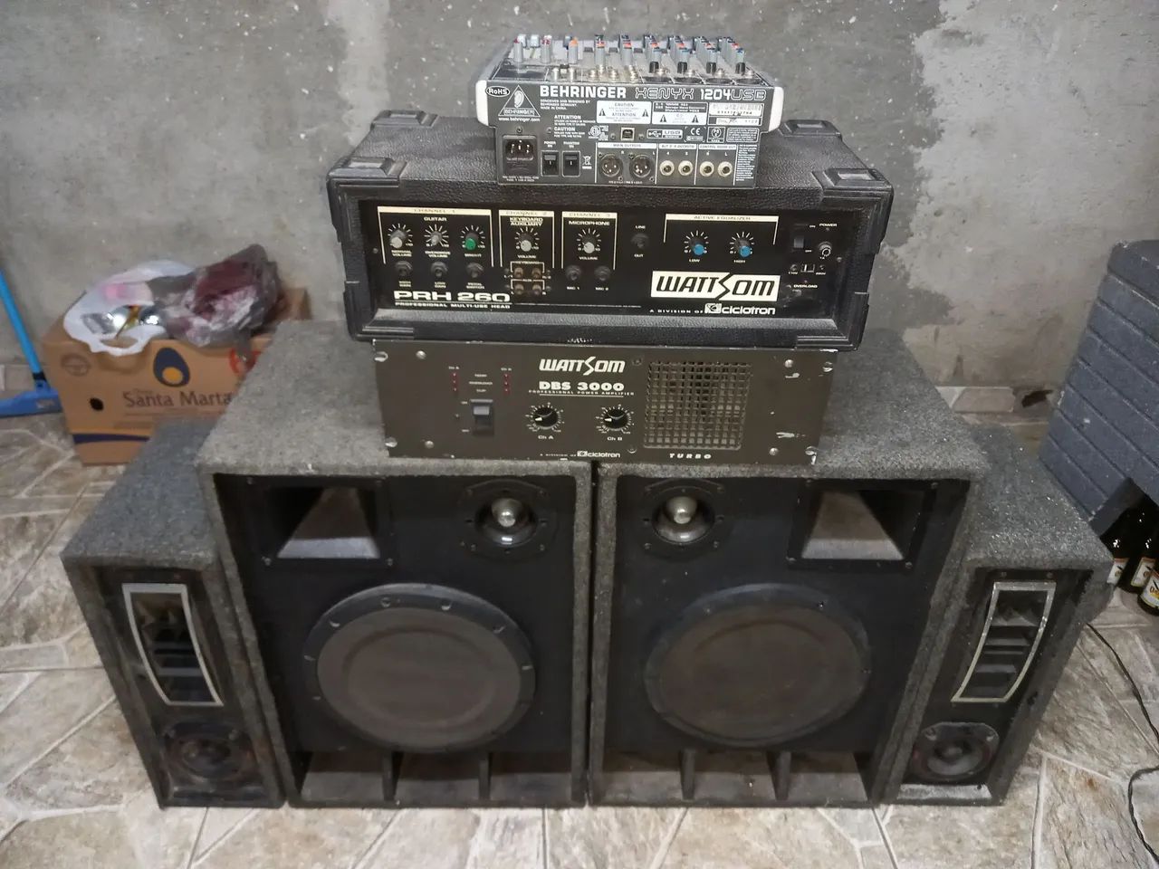 Mesa de Som Behringer Xenyx 1204USB - Foto 3