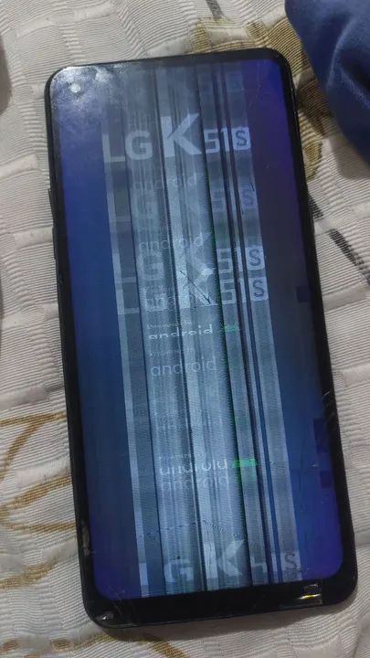 Tela LG K61 64 gigas quebrado vende ser pra quem arruma 